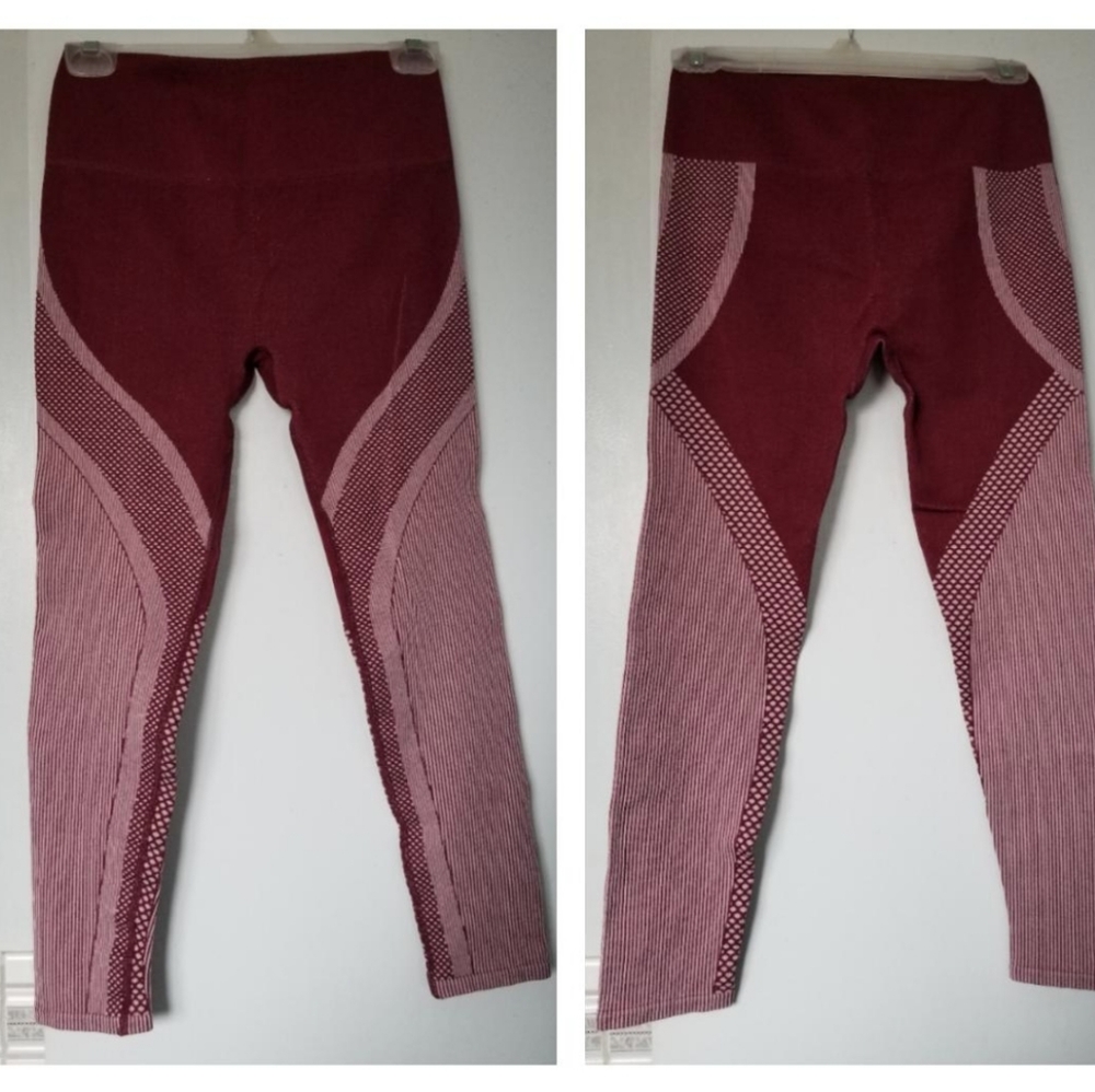 Non-banded stretch leggings